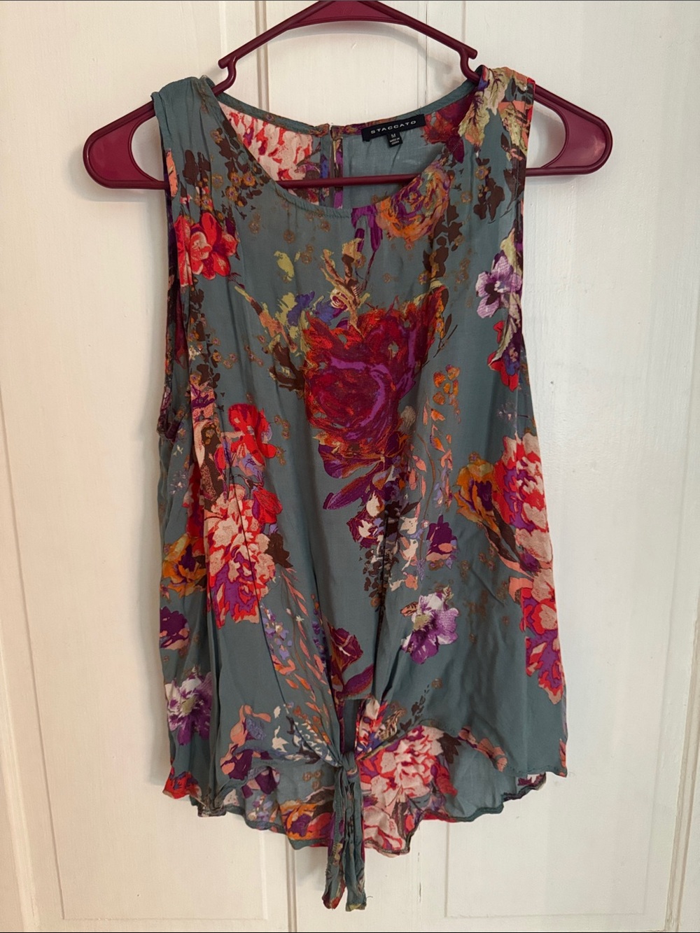 Staccato Gray Floral Tie-Front Camisole with Multicolor Blooms